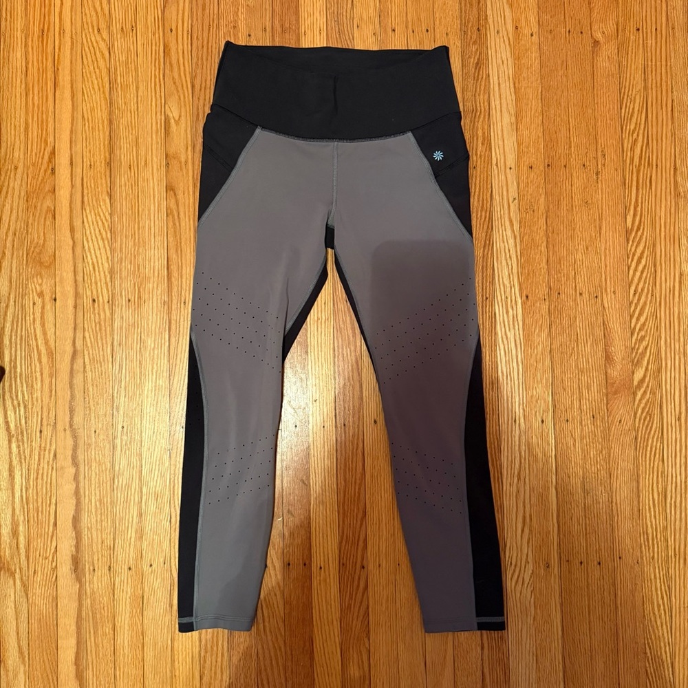 Athleta Capri Leggings